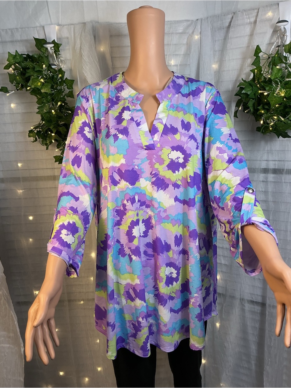 Dear Scarlett Purple Floral V-Neck Tunic Top